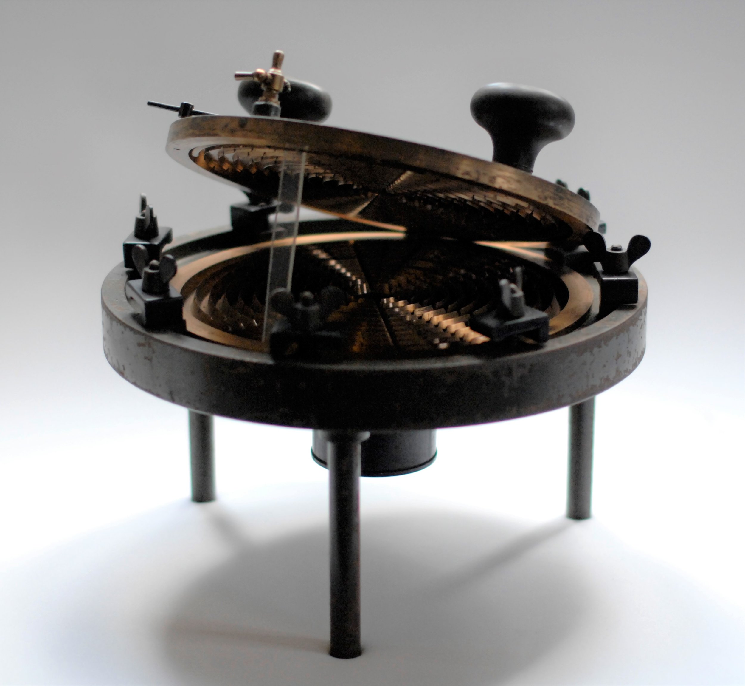 Cambridge Scientific Instrument Company Gas Permeameter — Cambridge