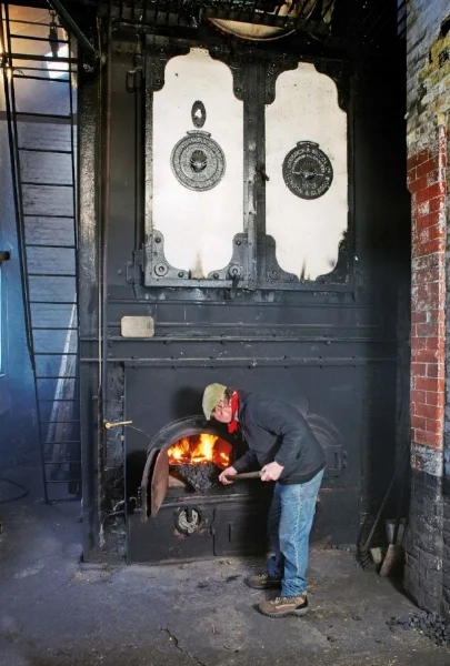 HG-13-03567-12Boiler1923.jpg