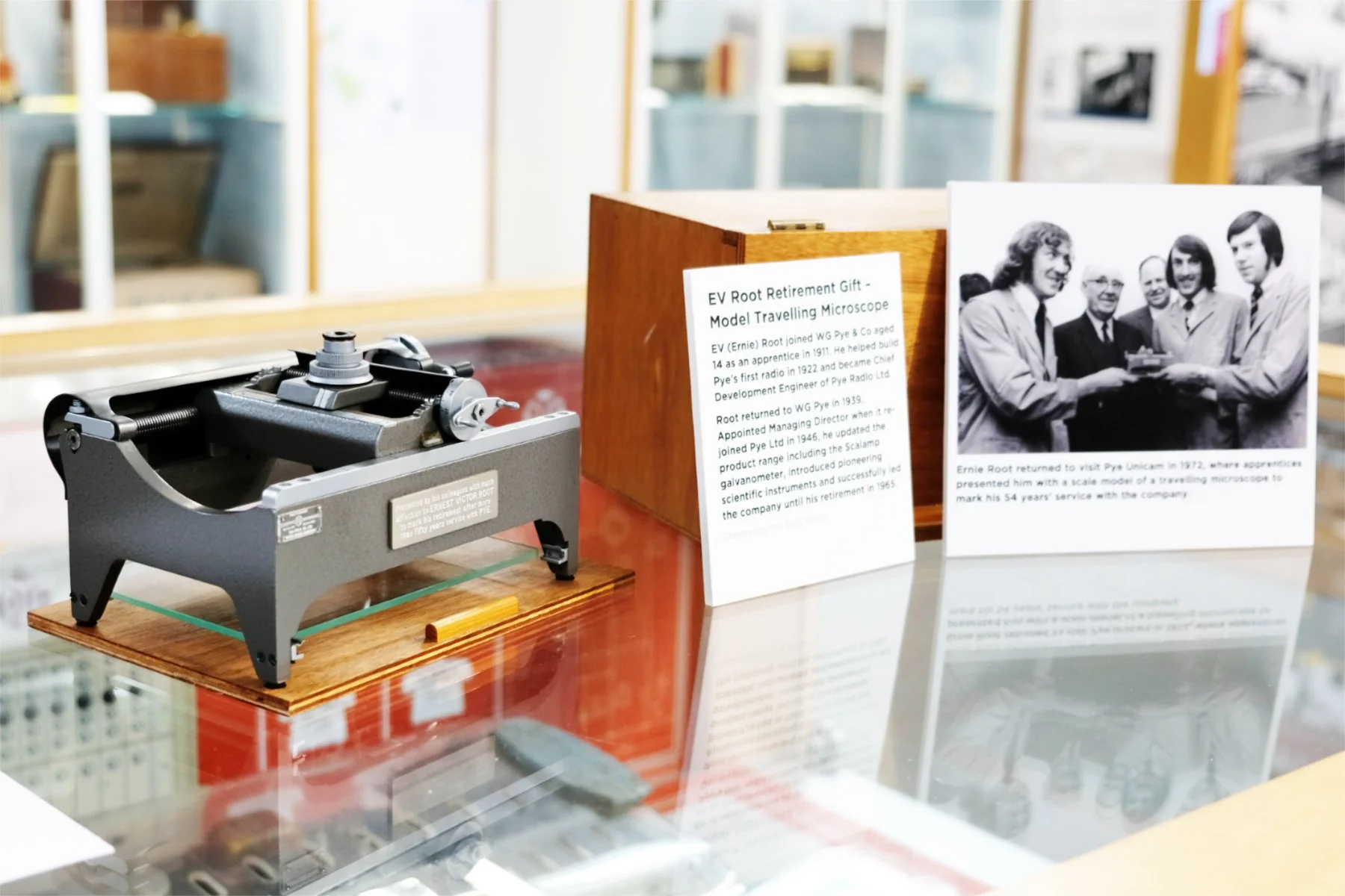 Family of former Pye Managing Director present new accession in Pye Building