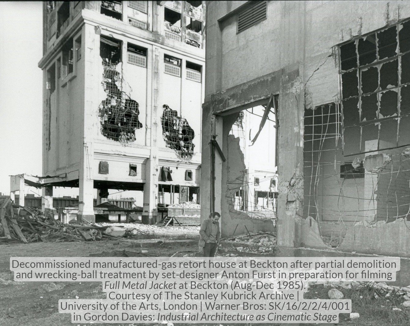 SK_16_2_2_4_001_thumbnail_SKArchive_FMJwatermark-Gordon Davies.jpeg