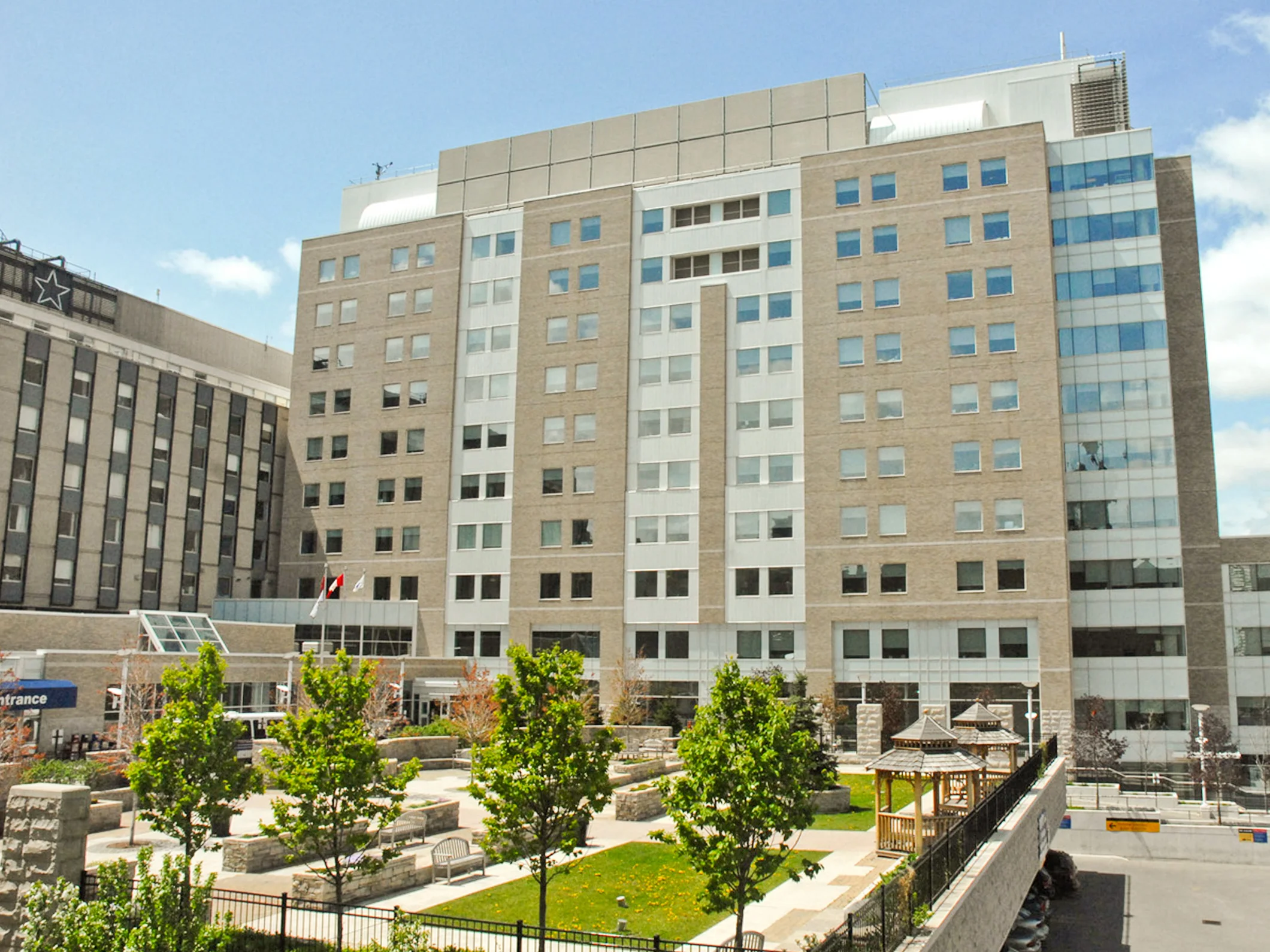 st-joseph-healthcare-hamilton-parking-solution .jpg