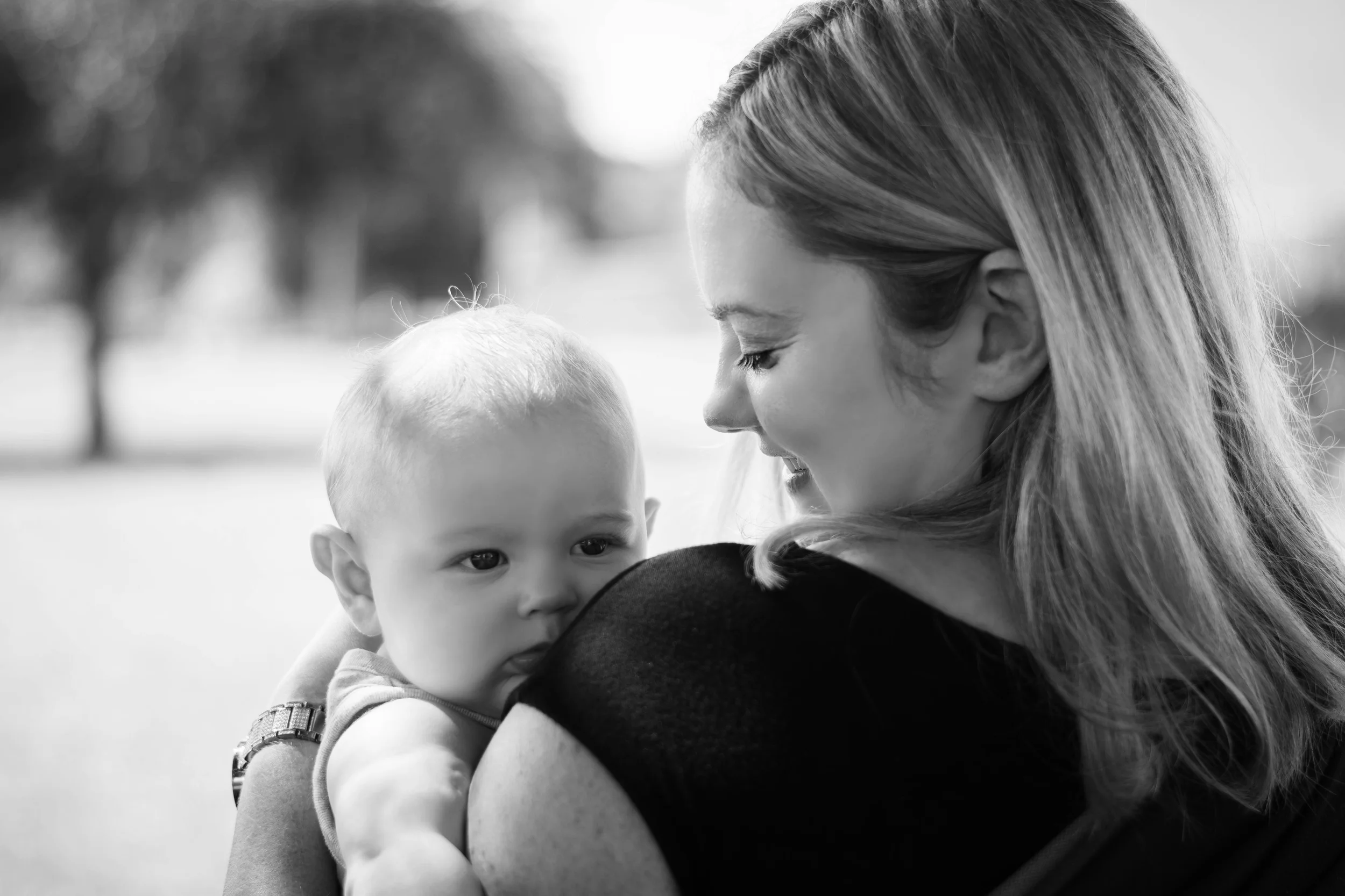 Prepping for your Babywearing Mini | Mikaela Joy Savannah Lifestyle Photographer