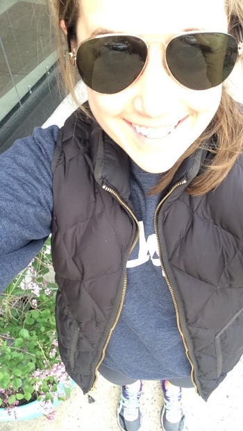 Me, happy after Monday afternoon yoga. This is pretty much my ideal outfit: spandex, running sneaks, navy blue KALE sweatshirt, J.Crew vest, aviators and ponytail. 