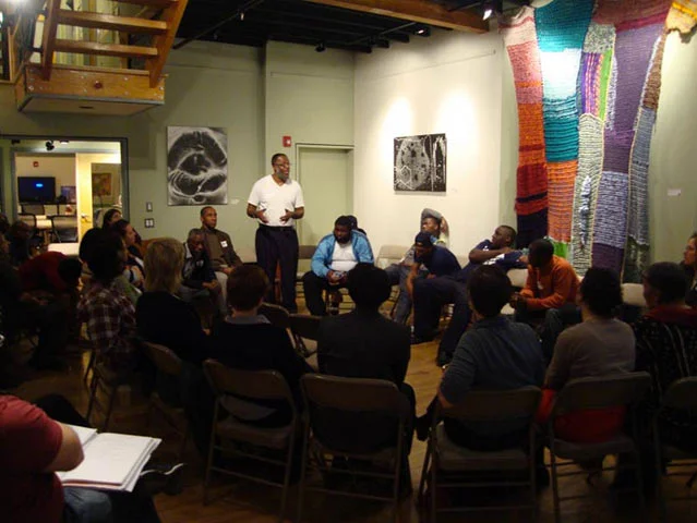 They have shared their experiences about the reintegration process within their communities and their own families to an audience of the teens and young adults of Mural Arts’ Youth Violence Reduction Program. These forums were one way in which peopl