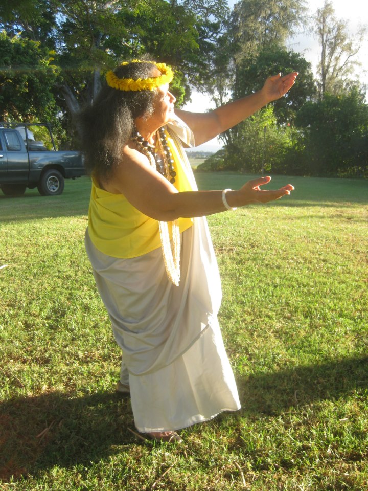 I was introduced to a Kumu Hula, and in the spirit of true community art and collaboration, she helped direct the poses of the figures, infusing her own personal meaning through the figures’ gesture, actions and placement in the design.
