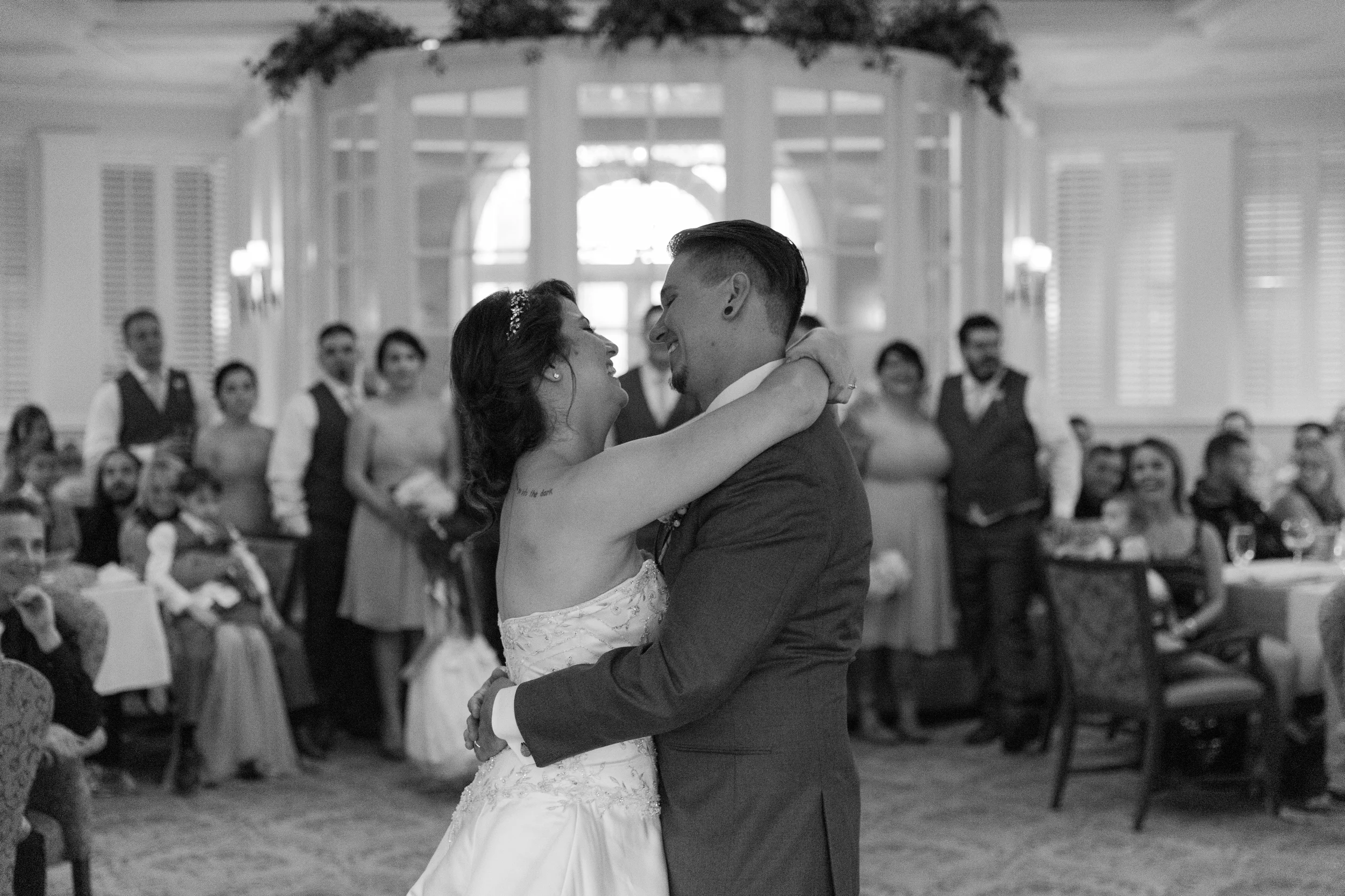 Ashley and James Sneak Peeks_0094.jpg