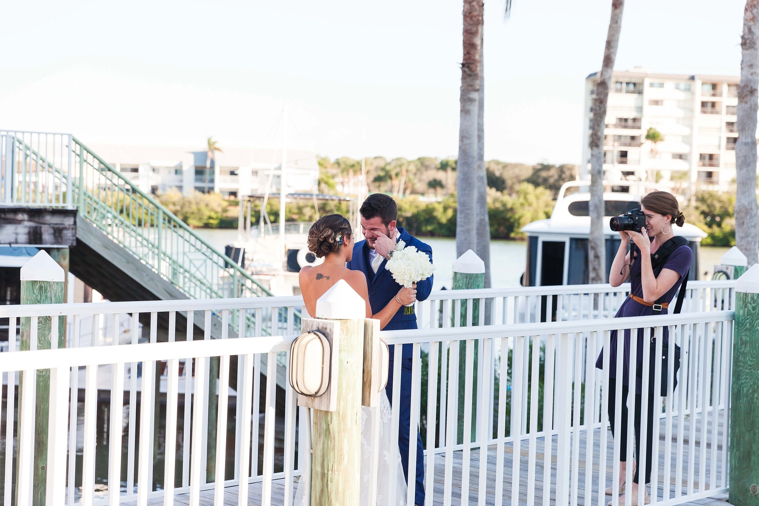 The sweetest first look from Jordan and Drew's day!