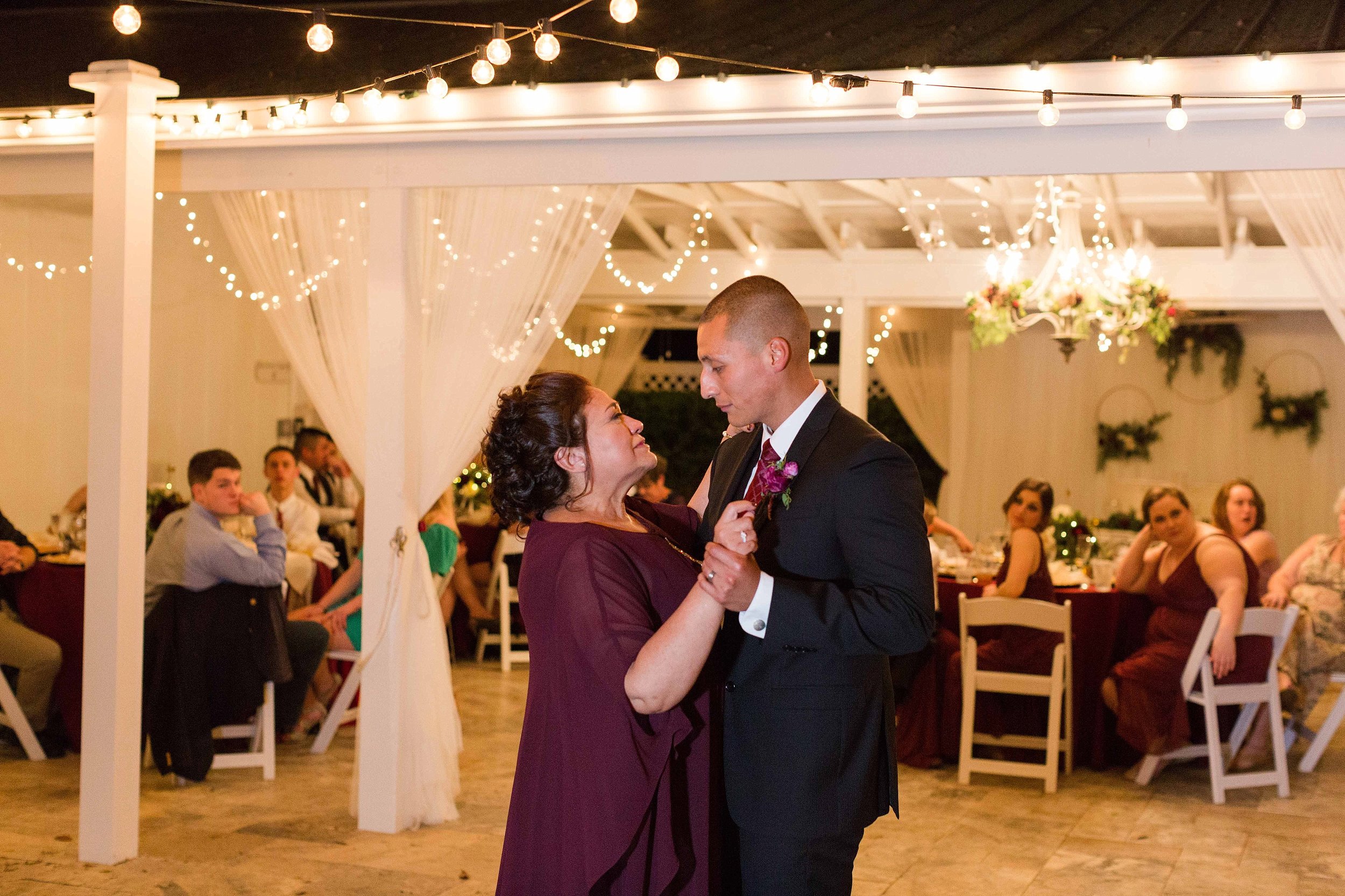 Jennifer and Jon Wedding Blog_0093.jpg