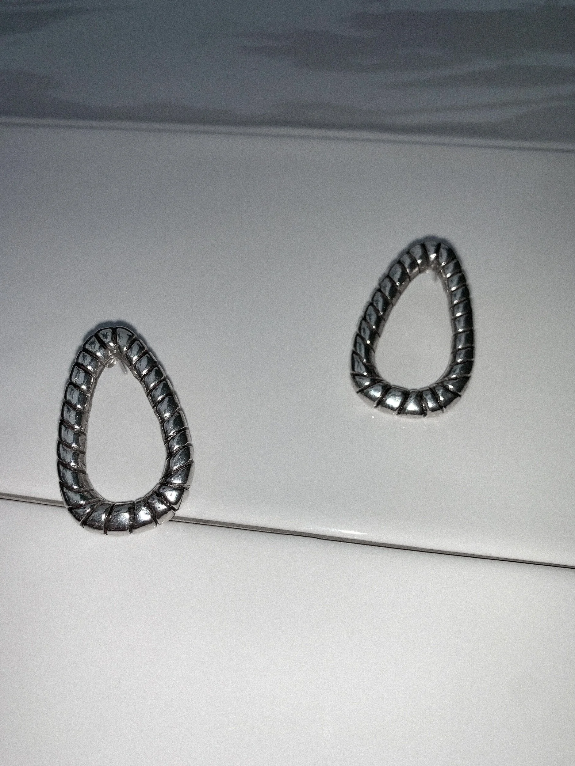 A33597CB-5225-4EC4-9083-D738A338DBE9