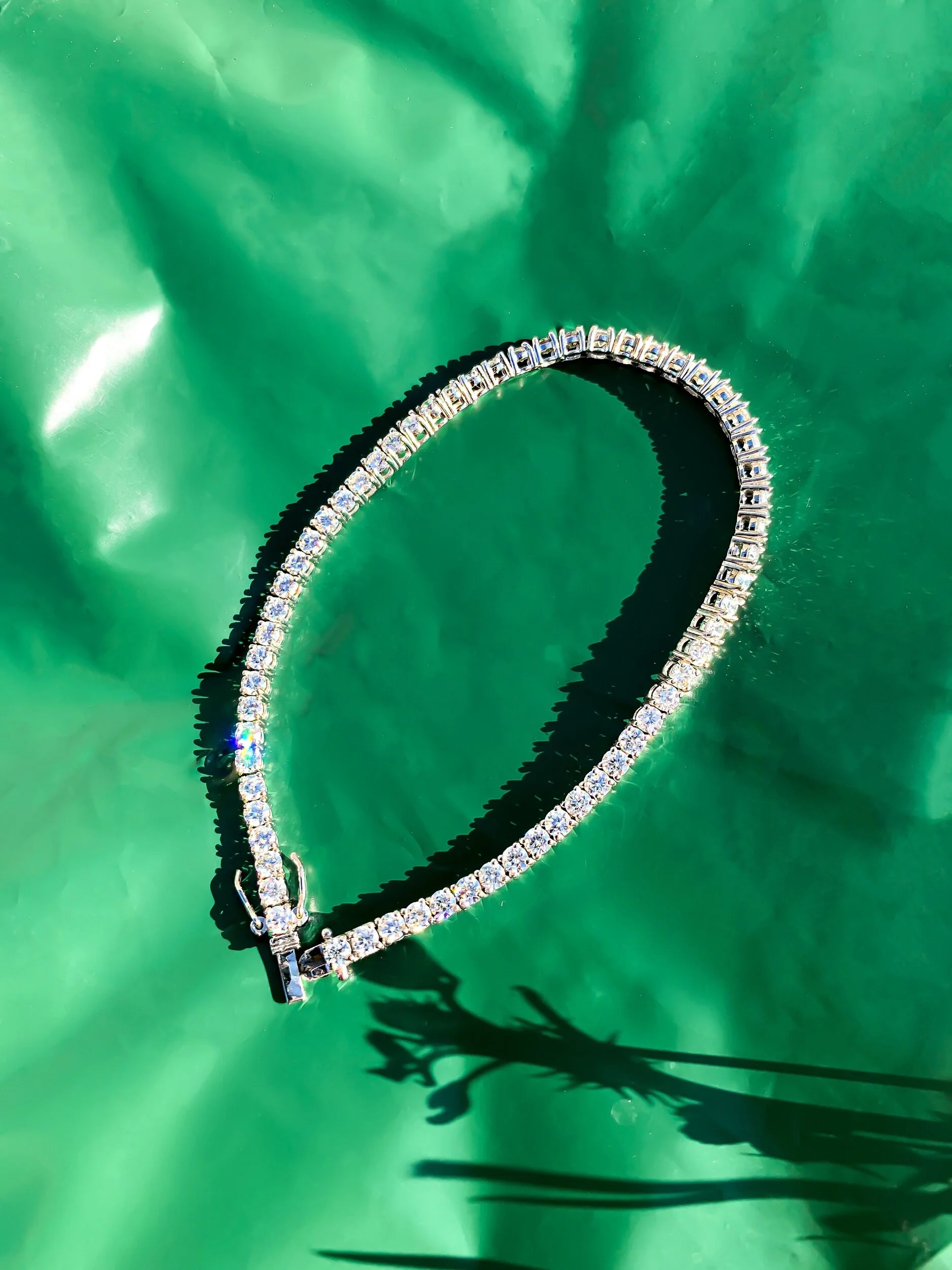 2A1233EA-1EC4-4C2B-91E5-BB0E28483BC7