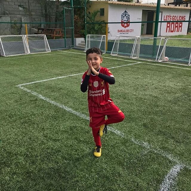 Five year old Kian from our BCFF U6 program is totally believing the title will finally belong to Liverpool @liverpoolfc .  Next up for Kian ....making the squad himself and winning more titles for Liverpool @virgilvandijk #liverpool #bangalorefootba