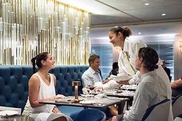 Esprit_YachtClub_Diners.jpg