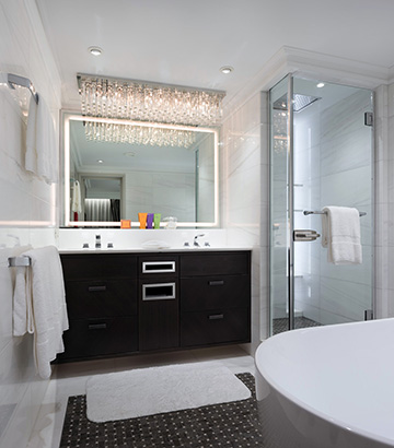 Esprit_OwnerSuite_Bathroom.jpg