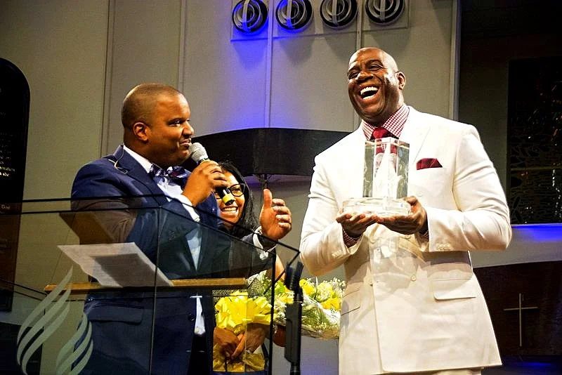 Carlton Byrd and Magic Johnson