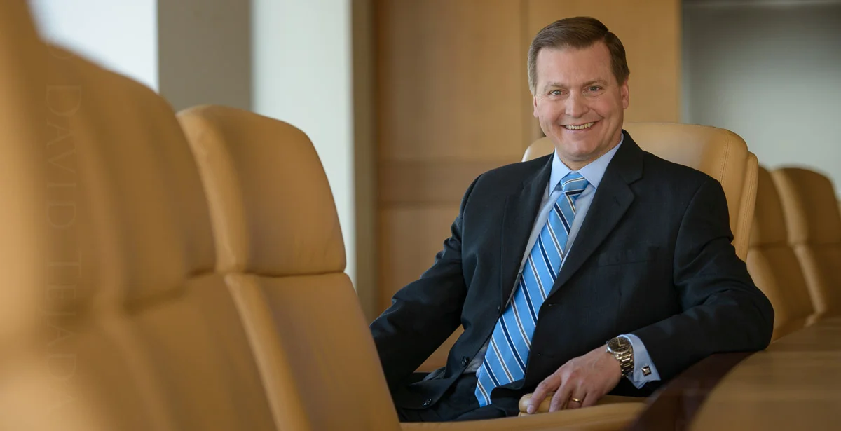  David has a unique ability to put his subjects at ease.&nbsp; He shoots  corporate headshots , executive portraits as well as environmental portraits for all sorts of business.&nbsp; Whether it's a simple executive portrait or a production nightmare