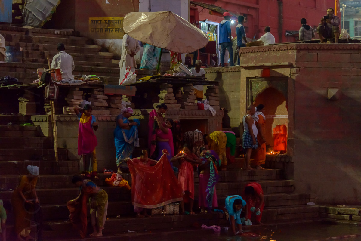 Morning at the Ghat