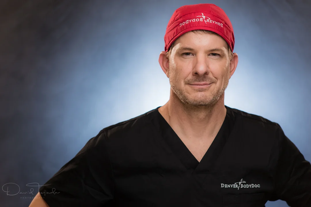 Tejada Photography has specialized in location corporate photography for more then 30 years.&nbsp; David shoots annual reports, capability brochures and executive portraits.&nbsp; Tejada Photography also shoots business headshots.  David shoots edit
