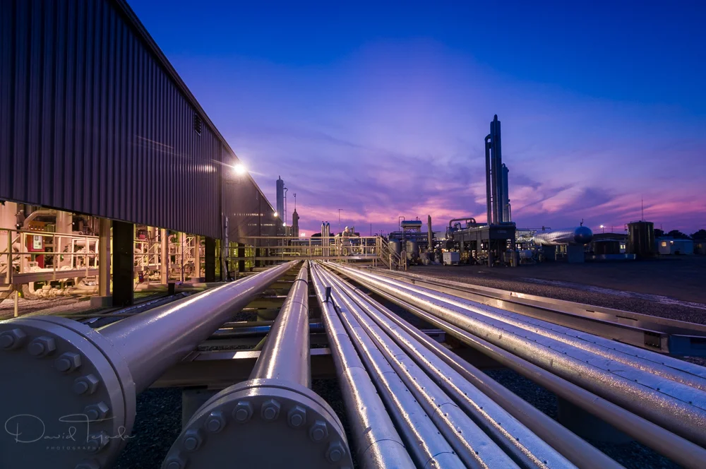  Located in near Denver, Colorado, David photographs portraits all along the front range. He has photographed for all sorts of industry leaders representing the  mining ,  engineering ,  energy , and  healthcare  industries. His rates are very compet