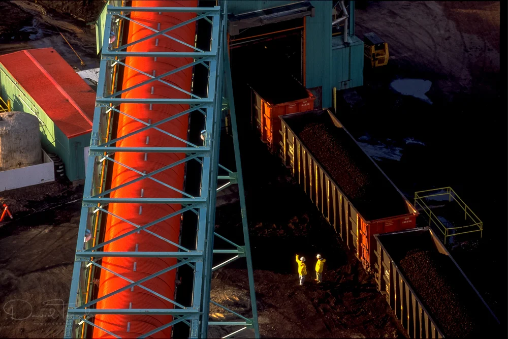 Mining photography is a specialized area of industrial photography. David has shot for most major mining companies in the United States. He has traveled around the world shooting for major mining companies and engineering firms, such as copper mining in South America and Southeast Asia, gold mining in Nevada, South America, and Southeast Asia, and coal mining in Wyoming. Mining photography services include: Underground mining, surface mining, coal mining, copper mining, gold mining . David also shoots for the oil & gas industry .