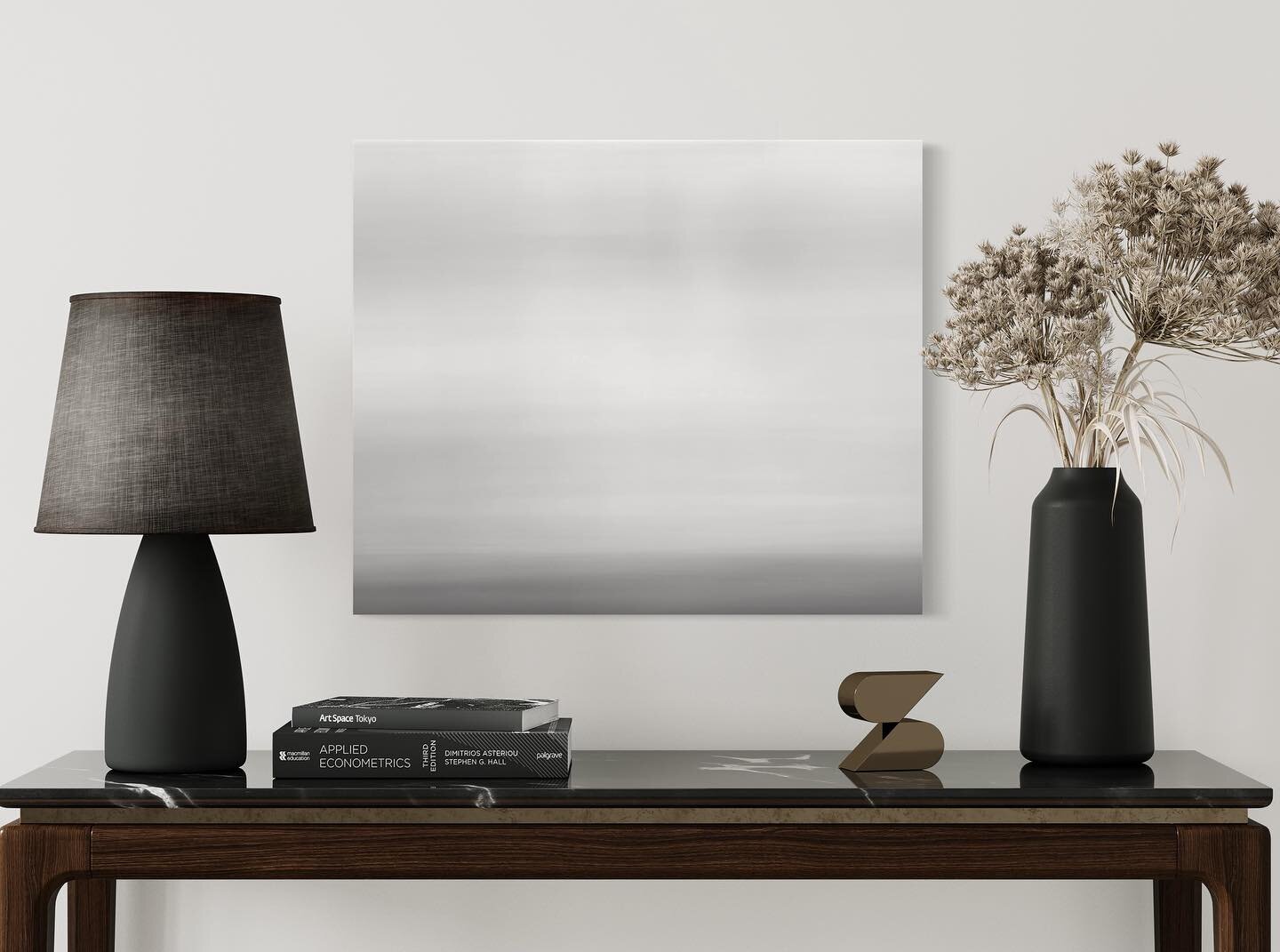 New work in this Glimmer series….more to@come in the new year. Is it a drawing? A photograph? A painting? It’s actually all of the above!
.
.
.
.
.
#abstractart
#barcelonaartist
#californiaartist
#artecontemporanea
#artcollectors
#minim