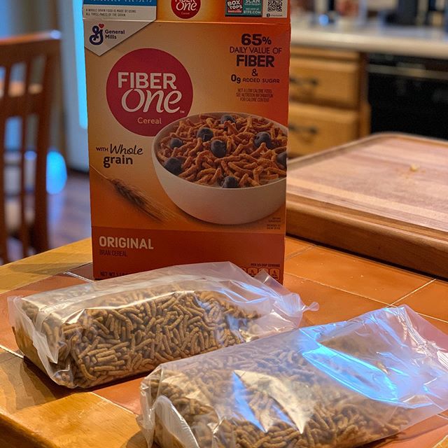 I love that @generalmills is dividing cereal into two packages to help people use it all without it getting stale. #simplesolutions #foodwaste