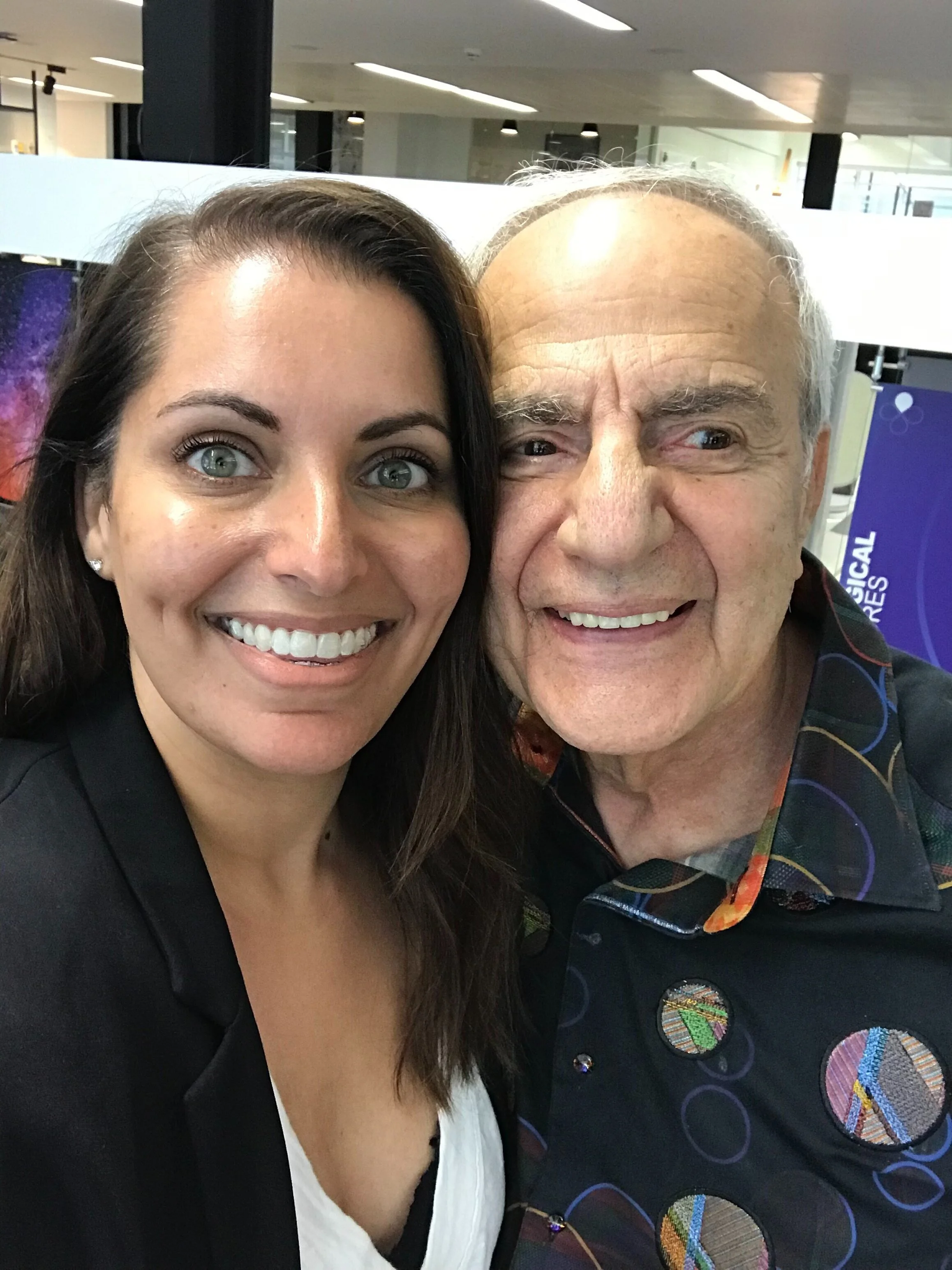 dr howard murad wife