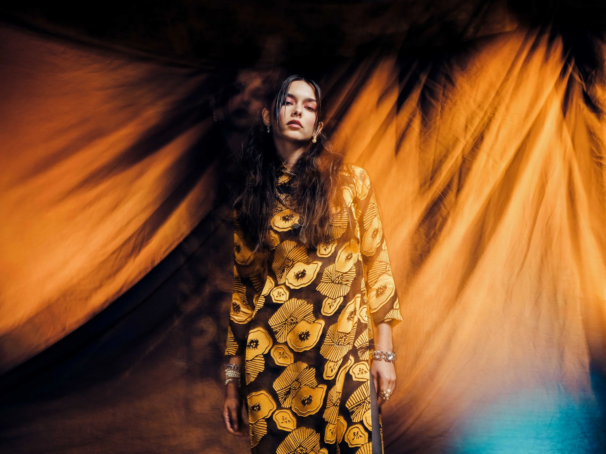 BlackandYellowViolet_25.jpg