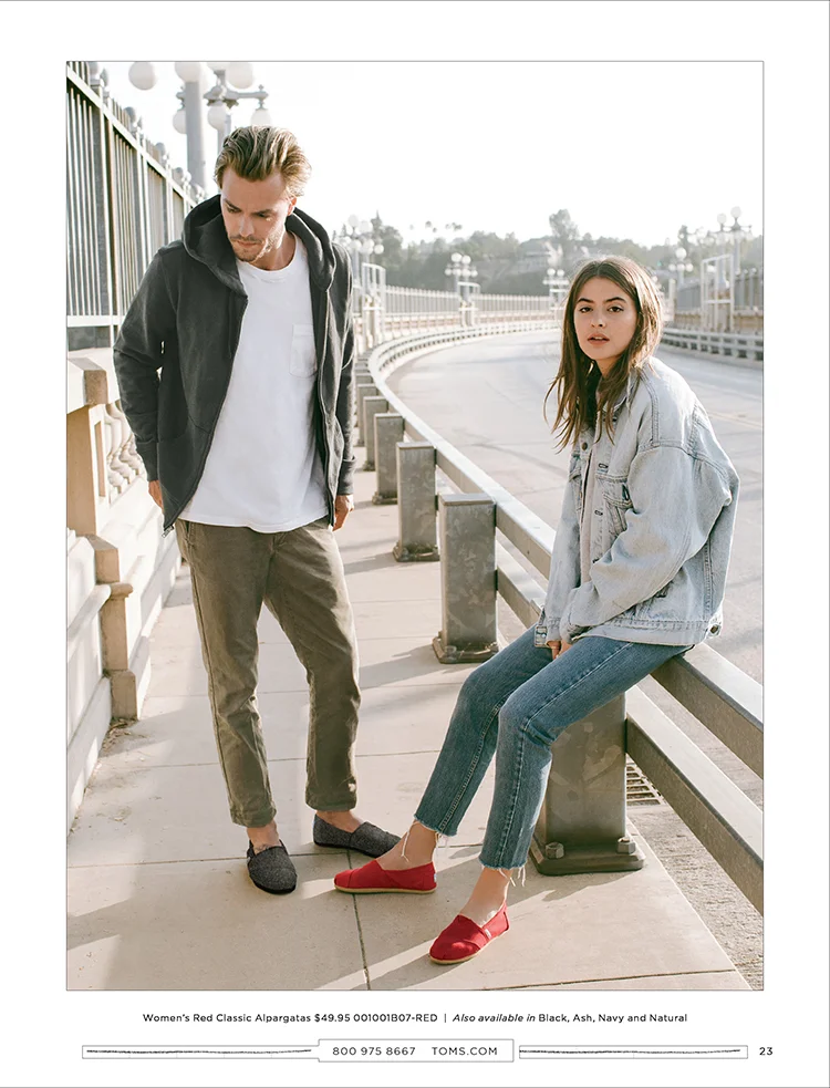 TOMS_Holiday_2017_Tearsheet_WeAreTheRhoads_015.jpg