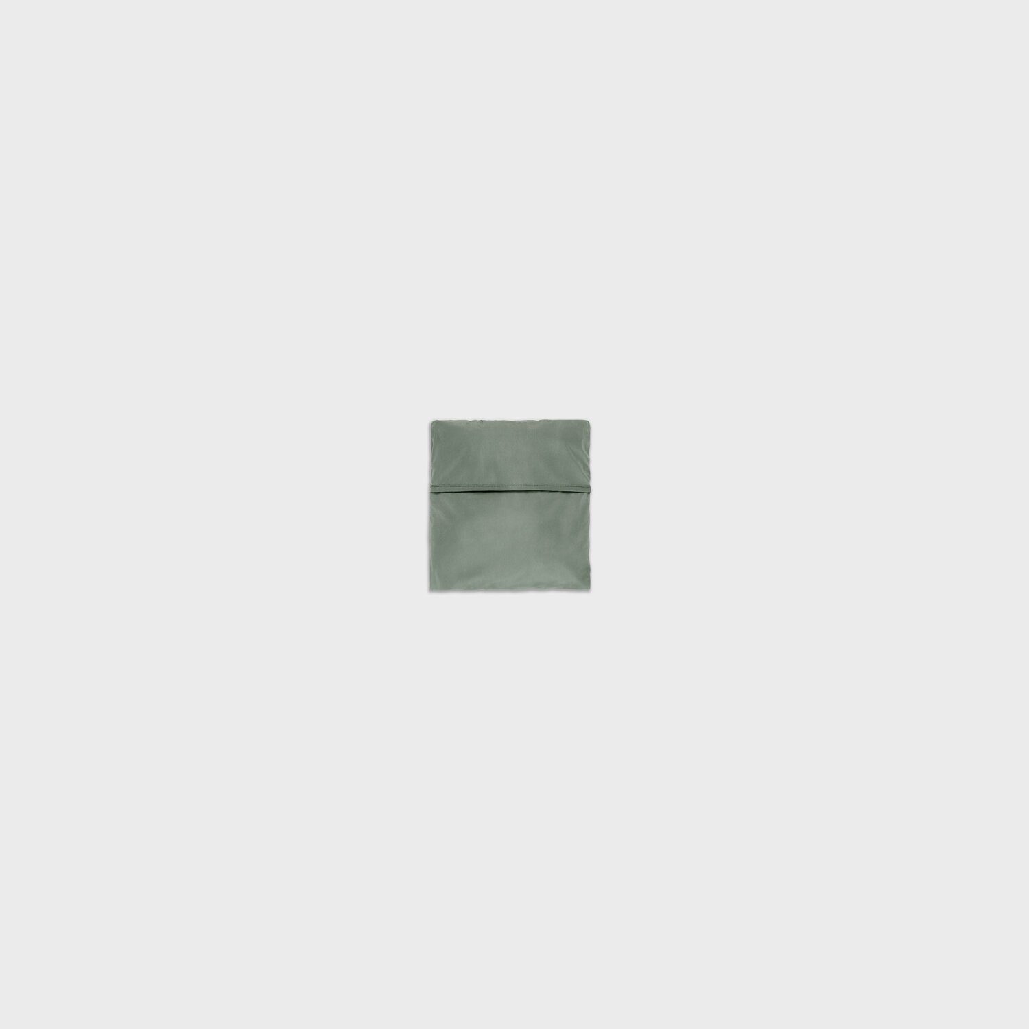 formuniform_drawstring_backpack_packed_M_seafoam2-2.jpg