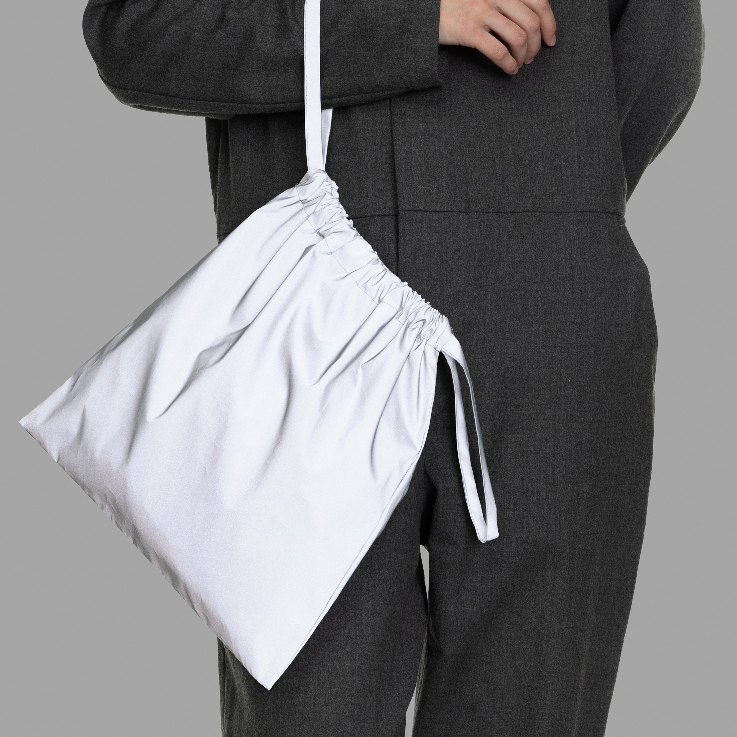 35F 22formuniform_drawstring_bag+w+strap_35_folio+copy.jpg
