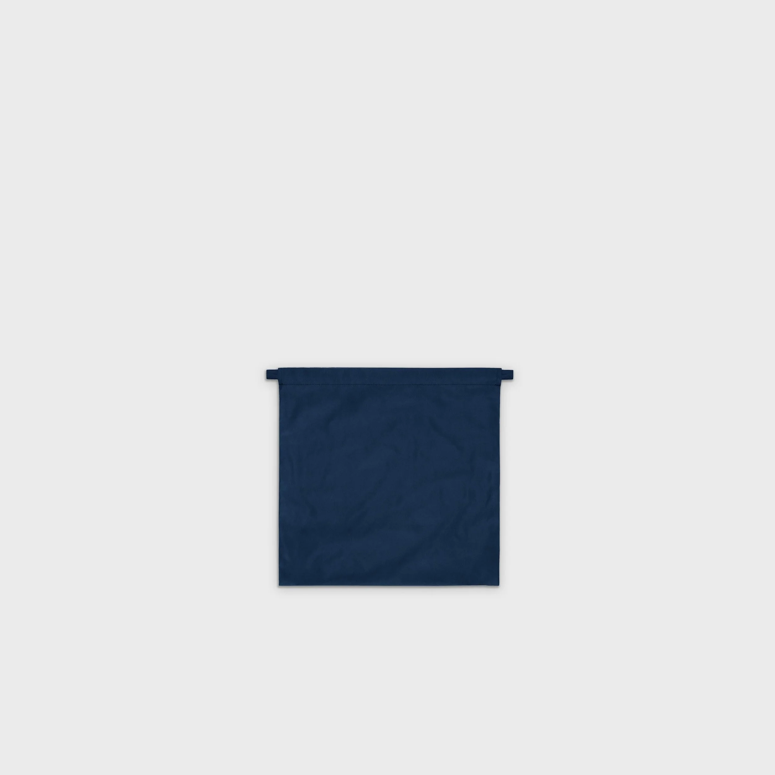5w_formuniform_35x35_dusty blue_N_2.jpg