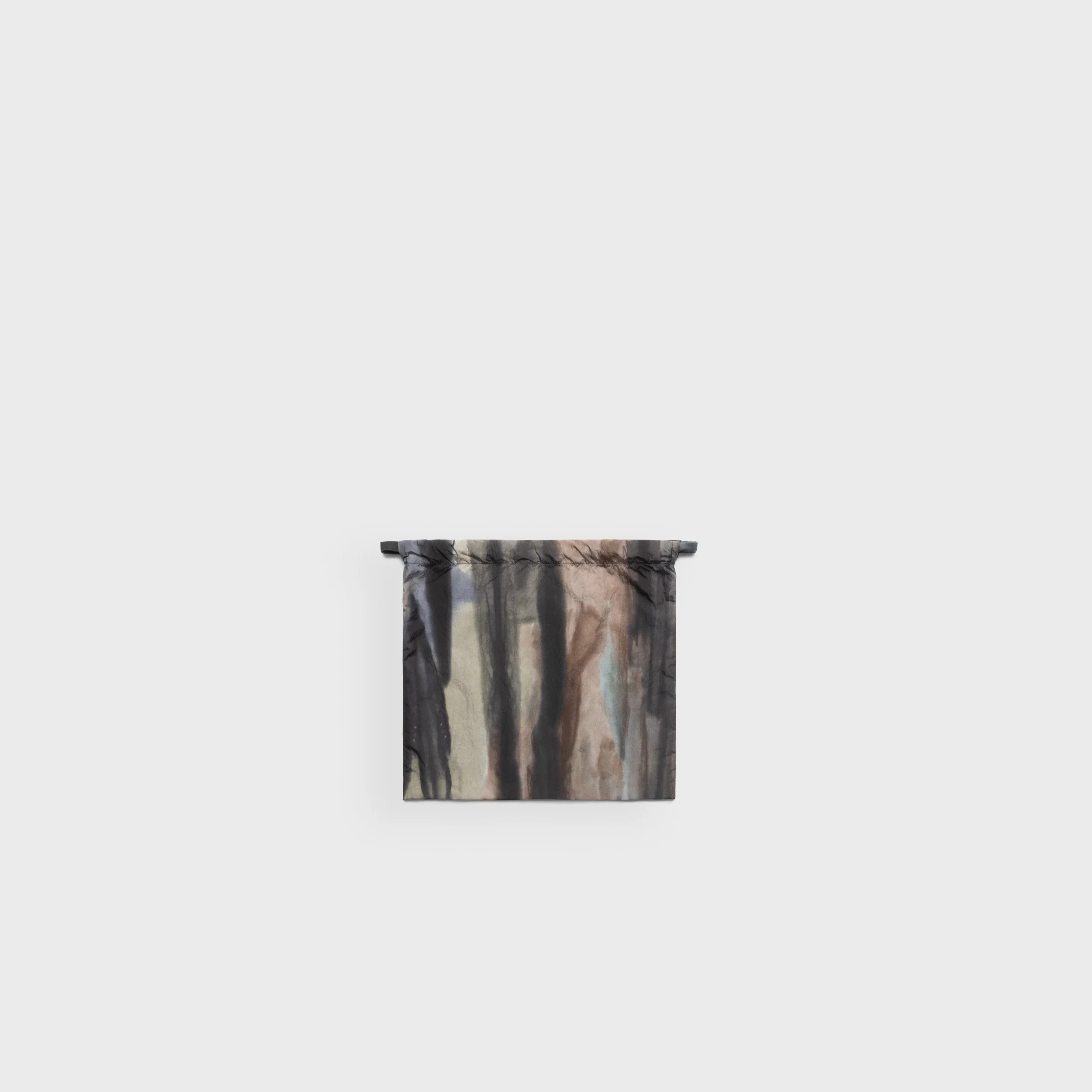 formuniform_DB_30x30_2_shades.jpg