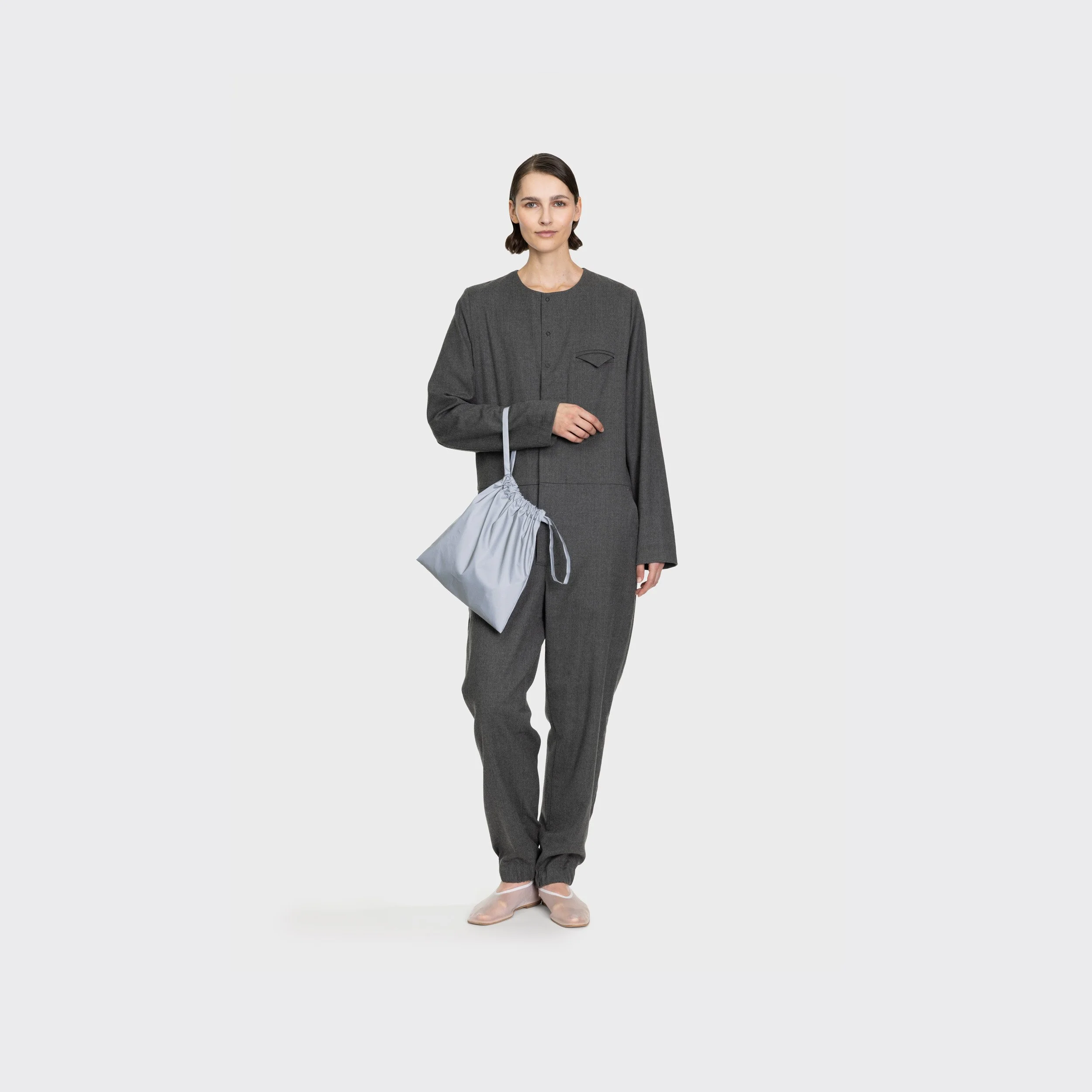 30 1formuniform_drawstring_bag+w+strap_35_folio+copy.jpg