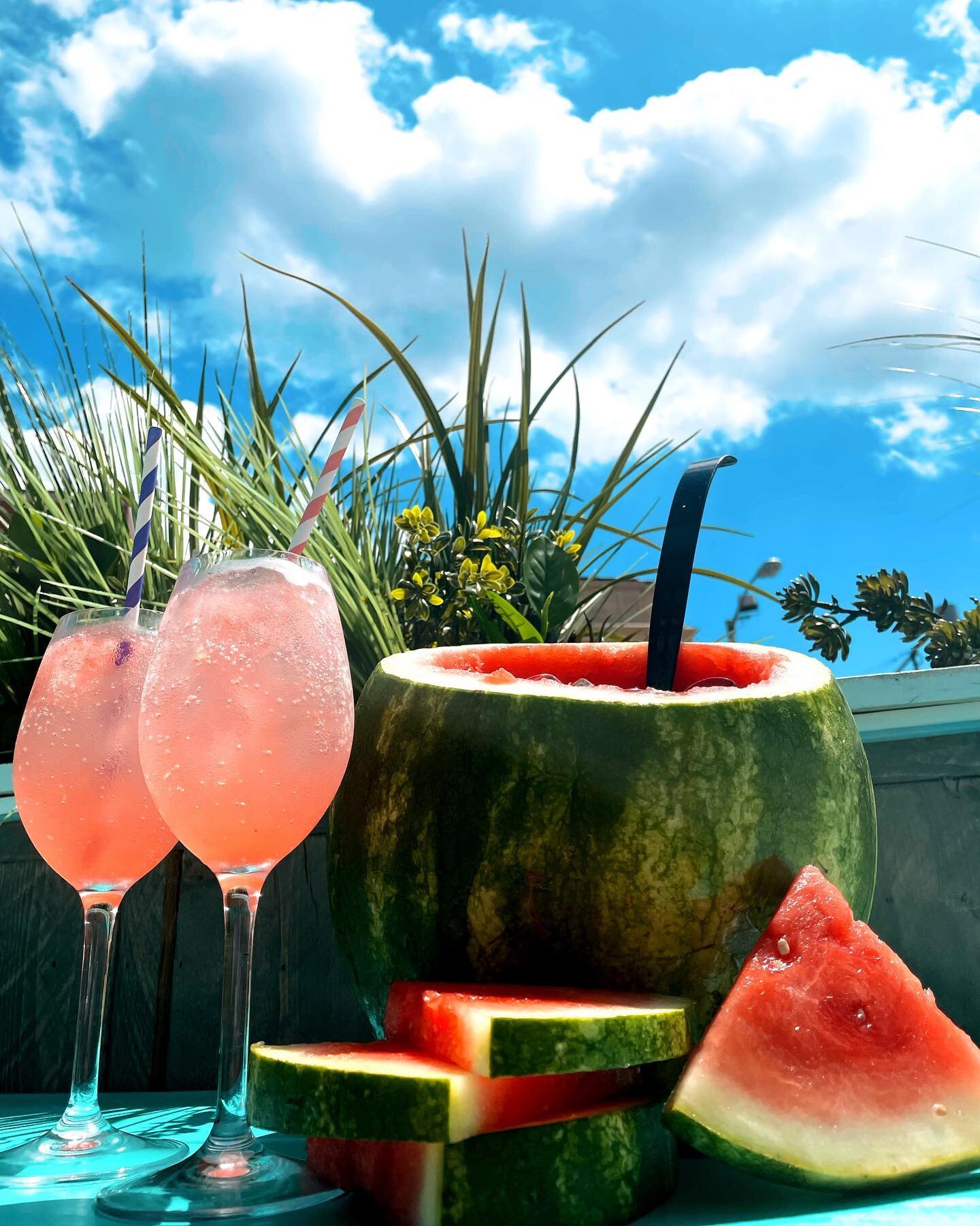 But have you had our Whatta Melon keg yet? @skyyvodka , fresh watermelon, mint, all served in a watermelon! 🍉