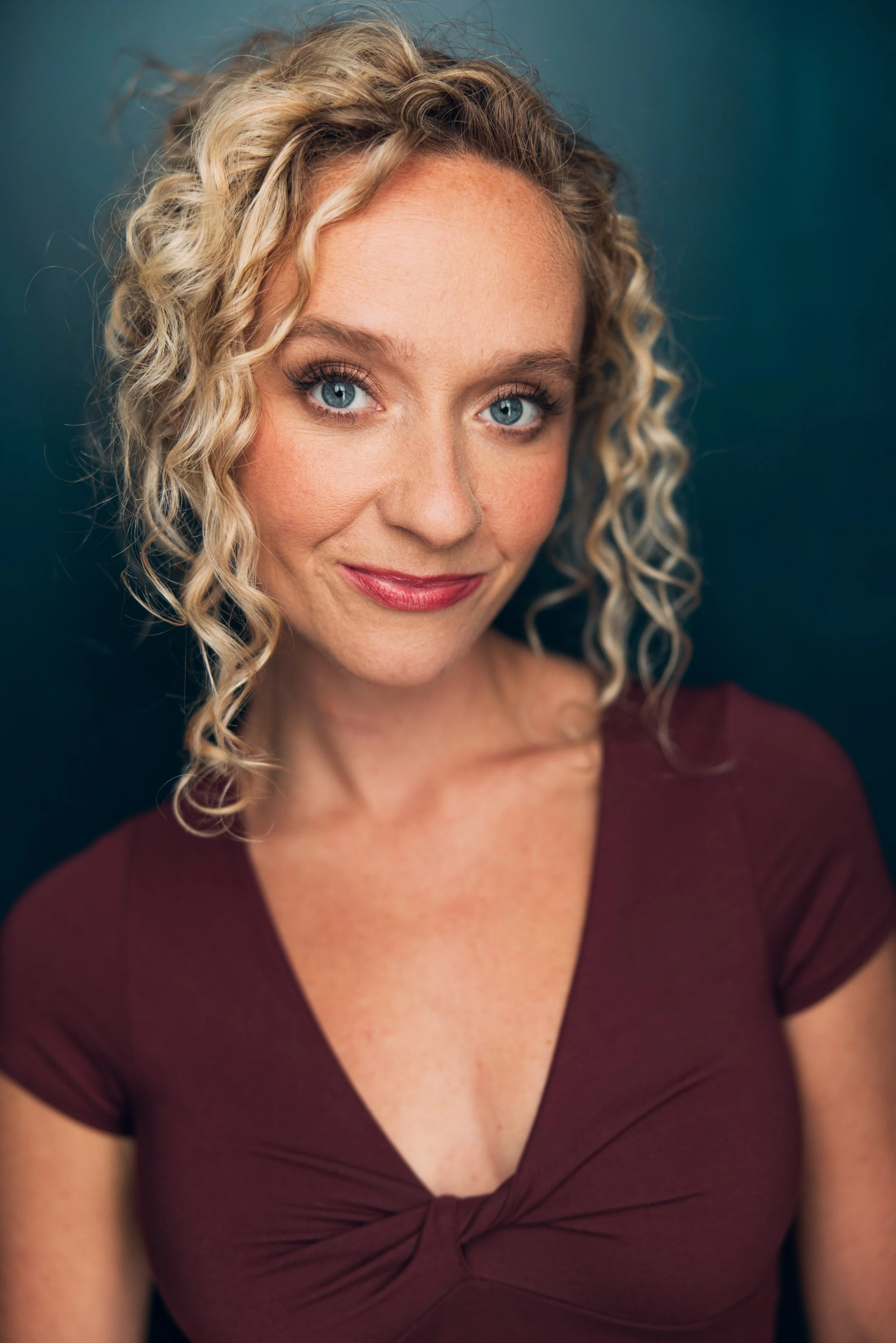 Maggie Bera Headshot Darnell Bennett Photography