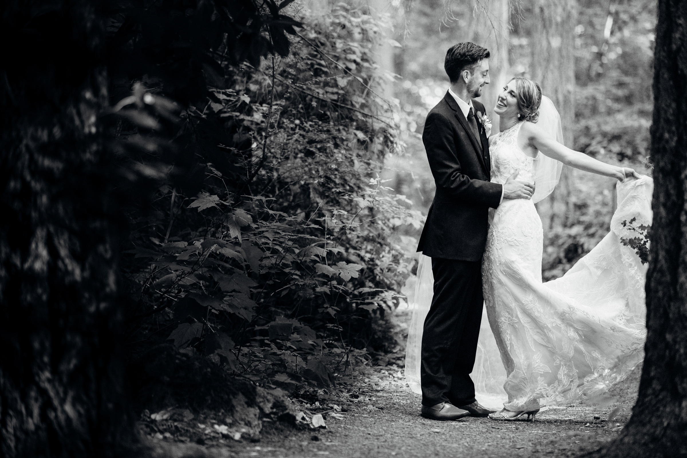 Bellevue Washington wedding, trail in the woods at Robinswood House