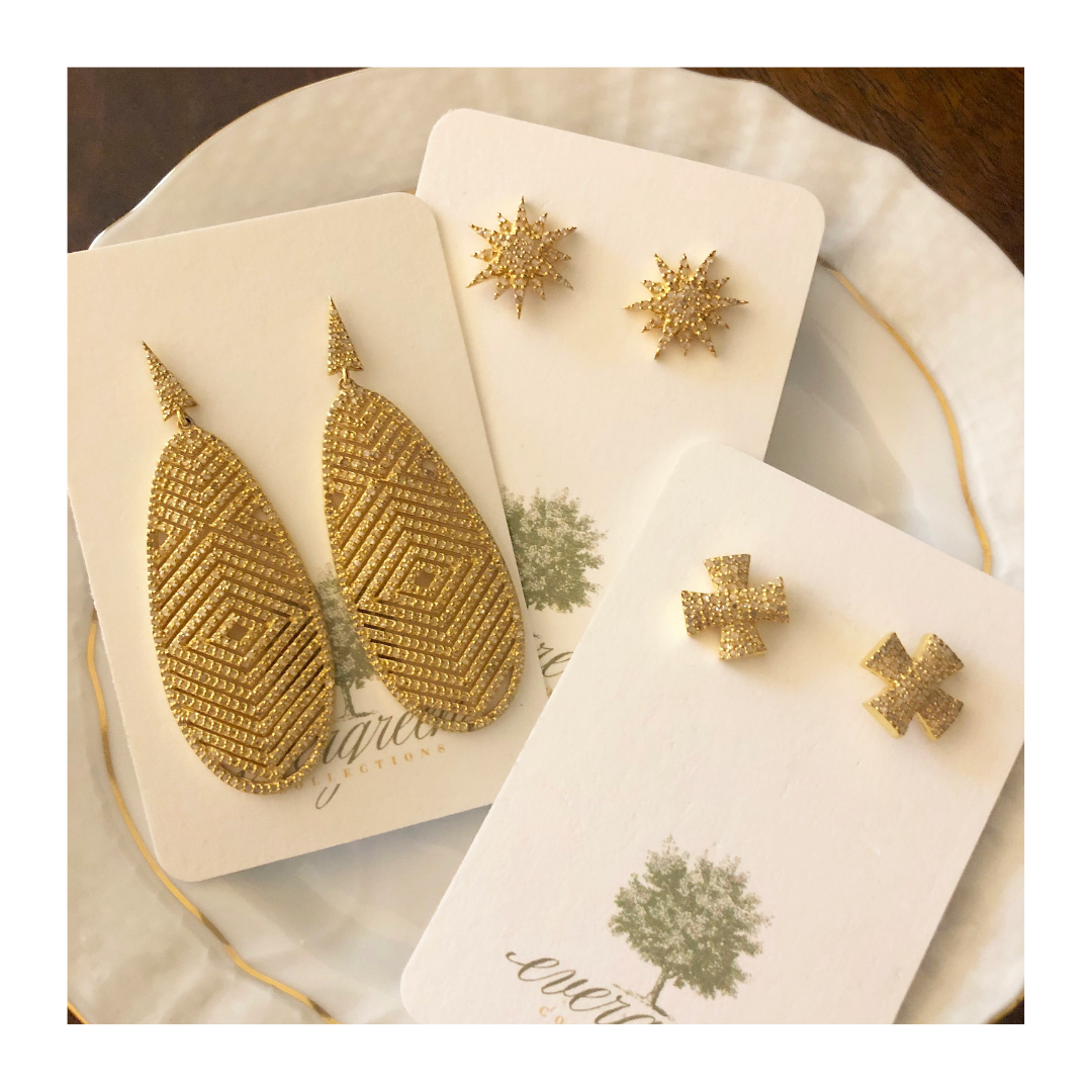 Evergreen earrings.png