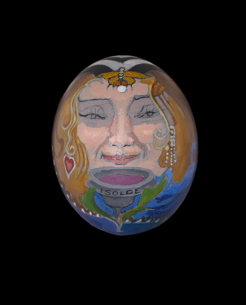 Isolde Egg