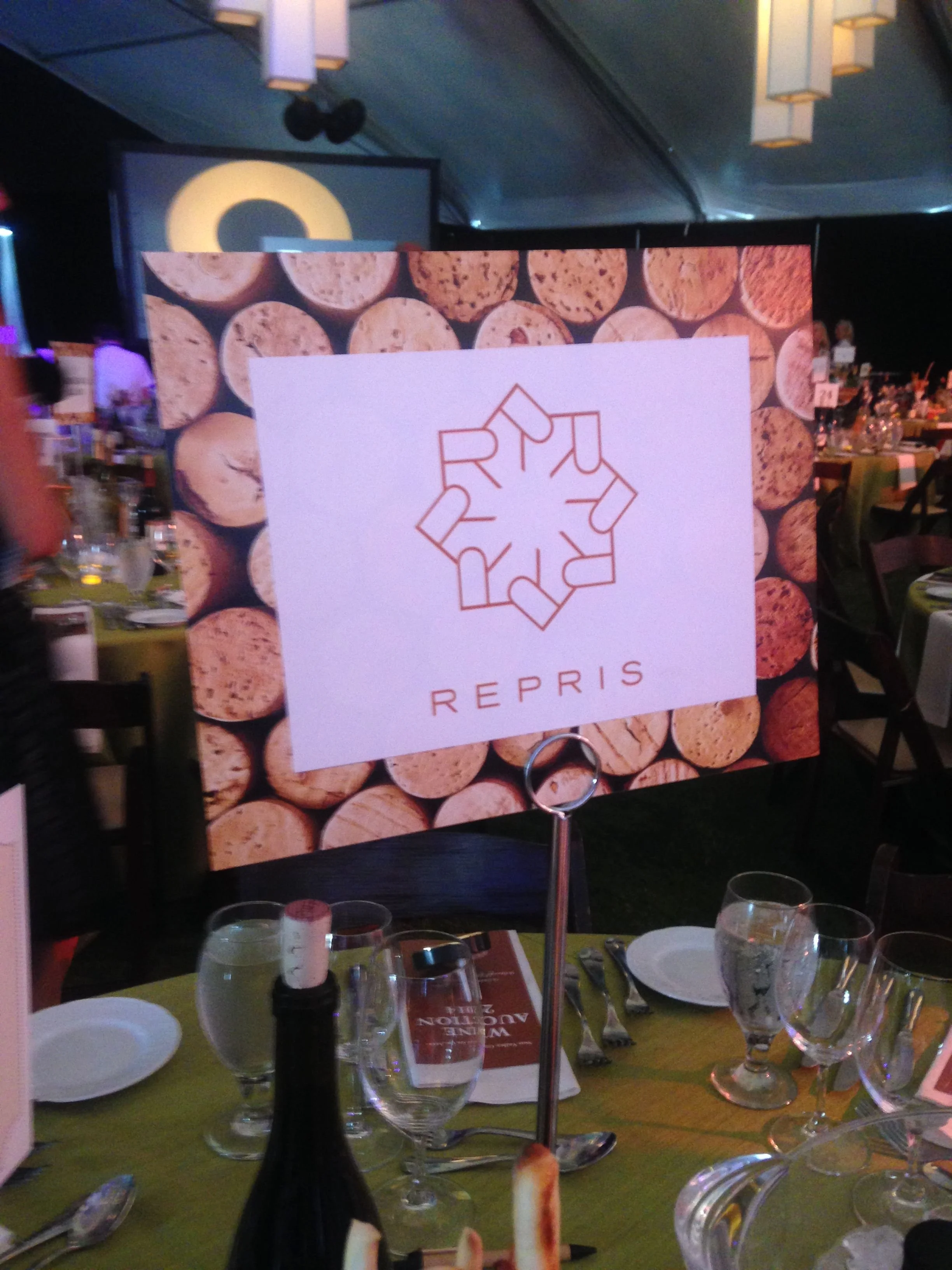 table sign.jpg