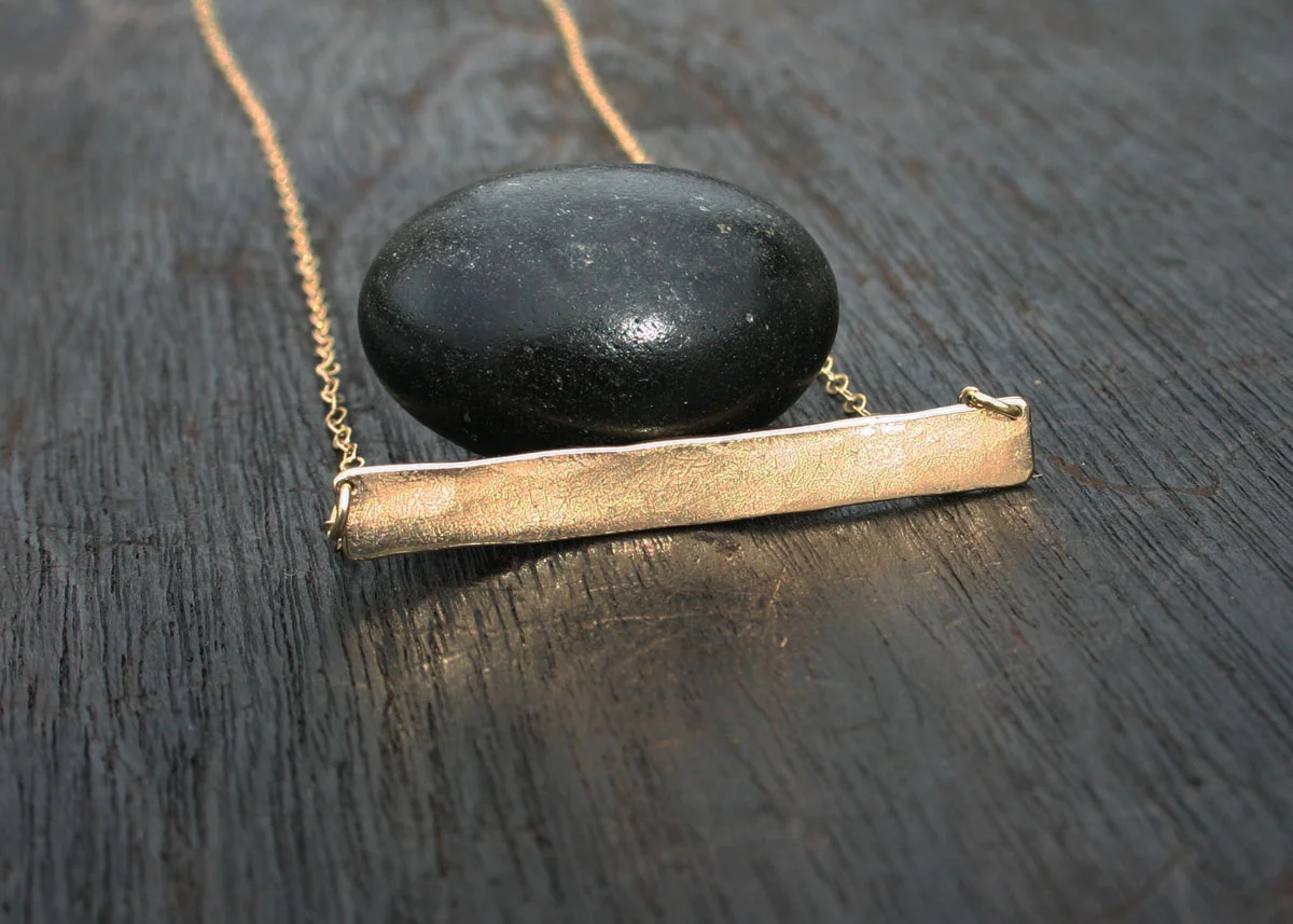 hammered gold jewelry