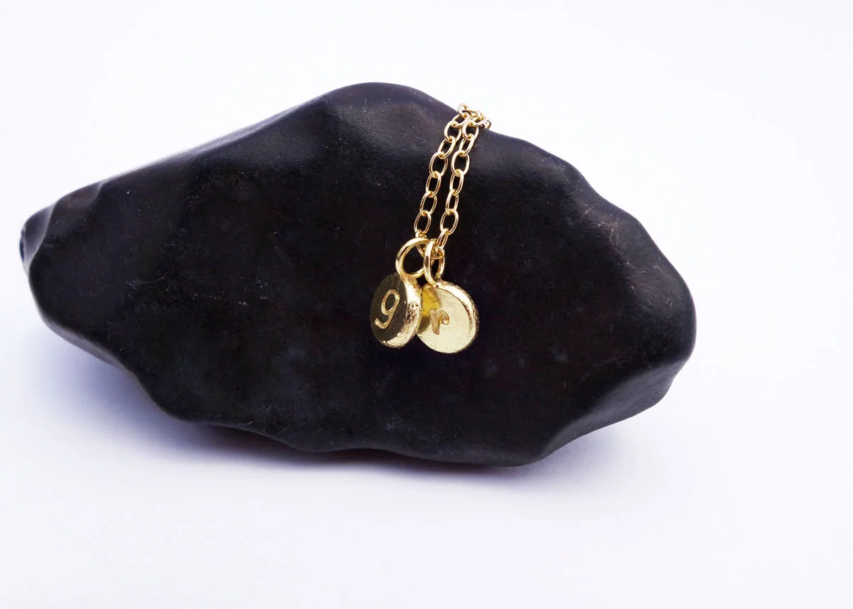 18k Gold Stamped Initial Disc Pendant Necklace
