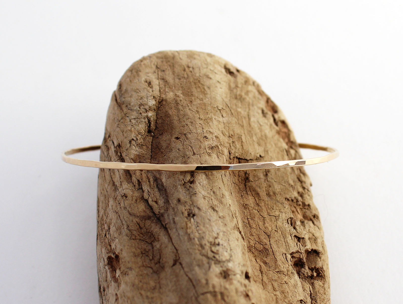 14k Thin Gold Bangle5.jpg