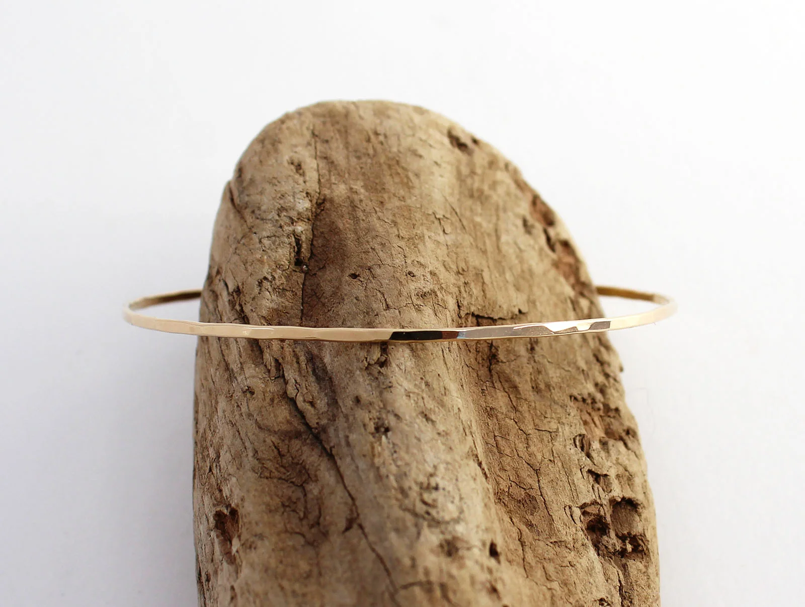 14k Thin Gold Bangle5.jpg