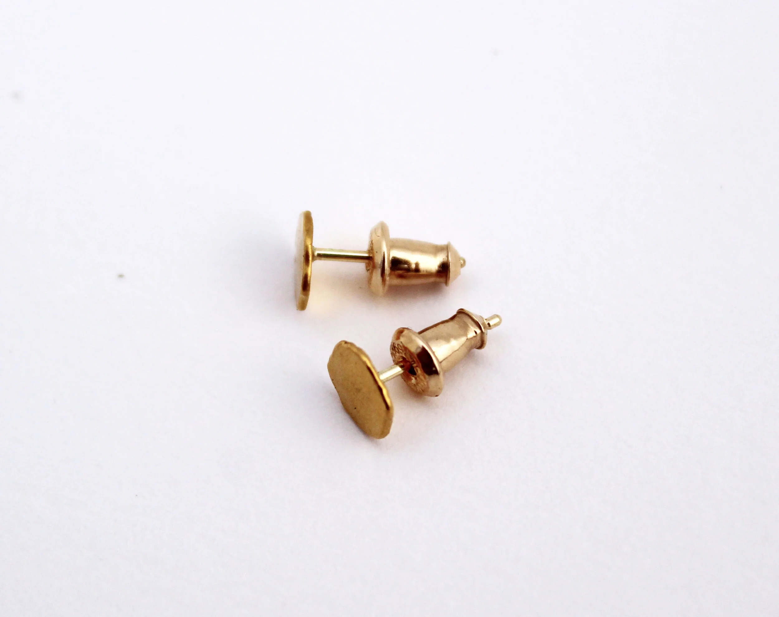 24k gold stud3.jpg