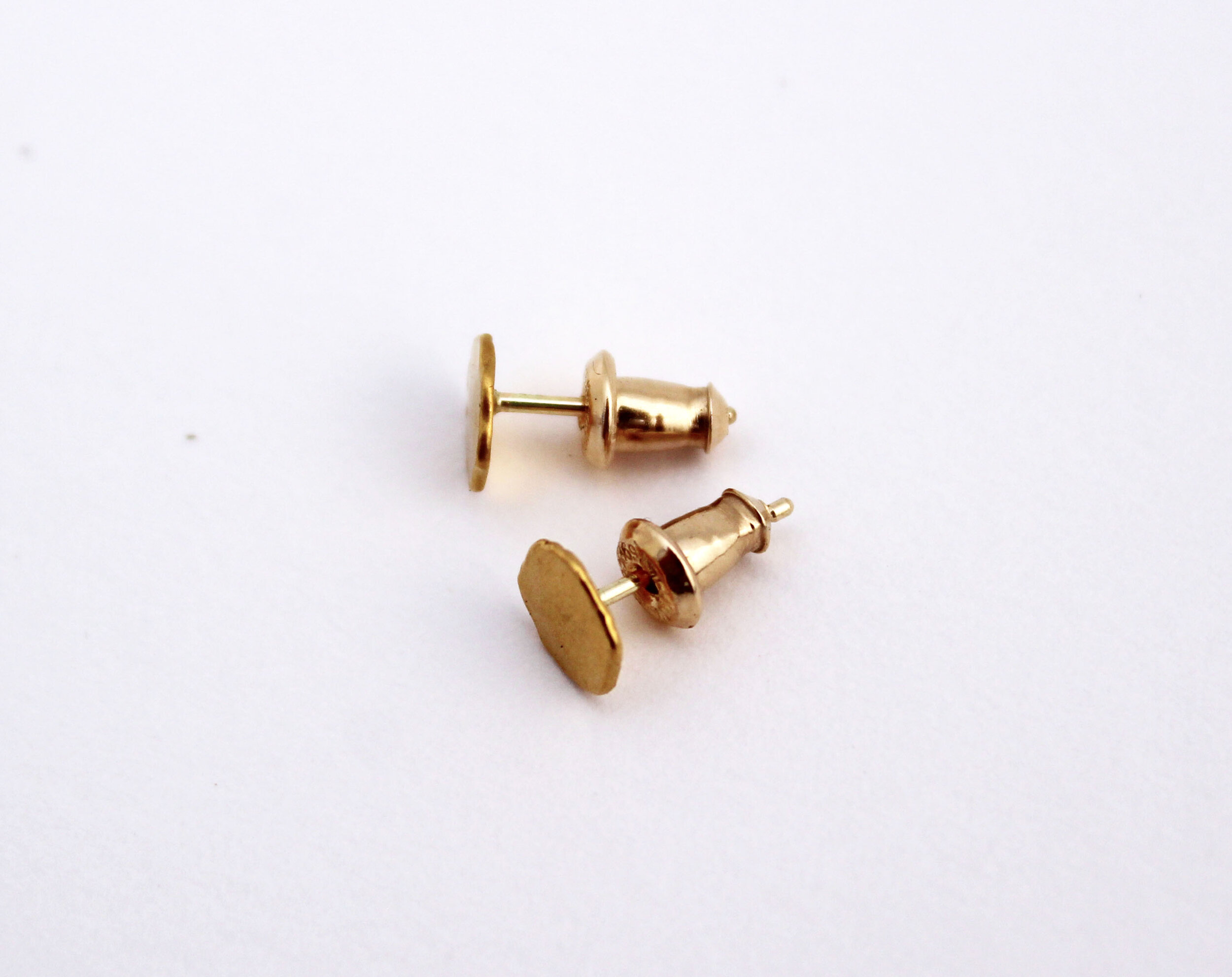 24k gold stud3.jpg