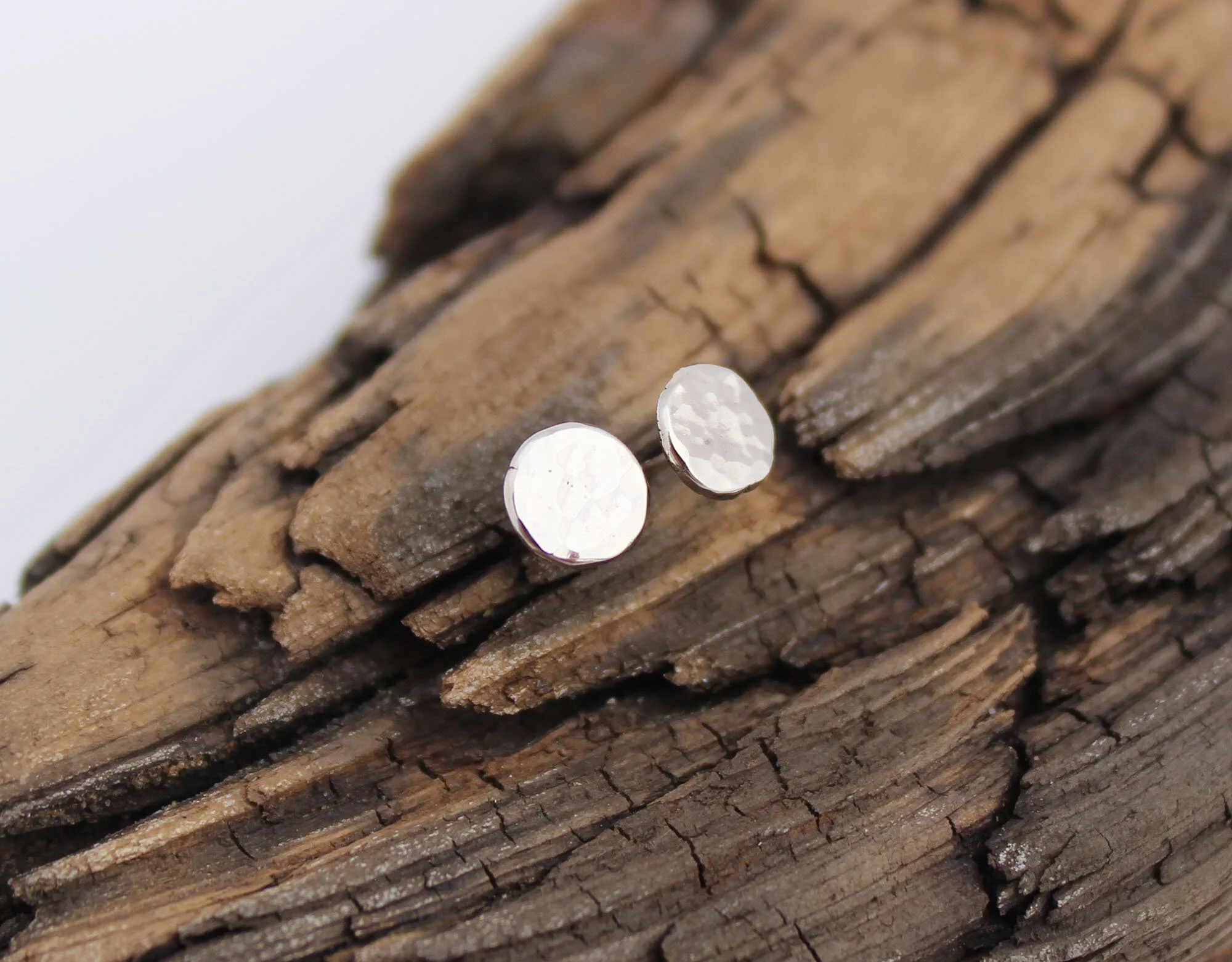 white gold stud5.jpg