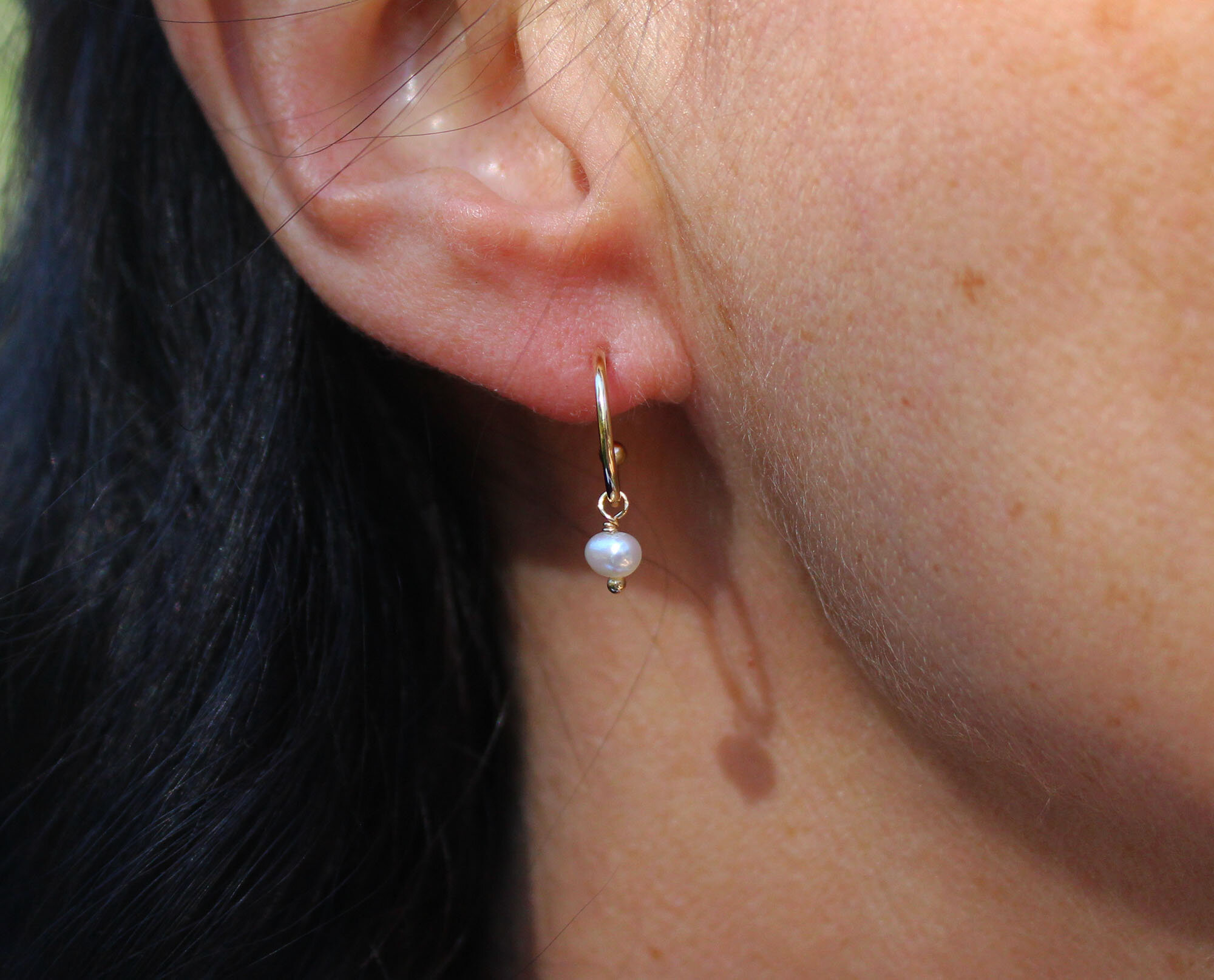Solid Gold Pearl Dangle Earring