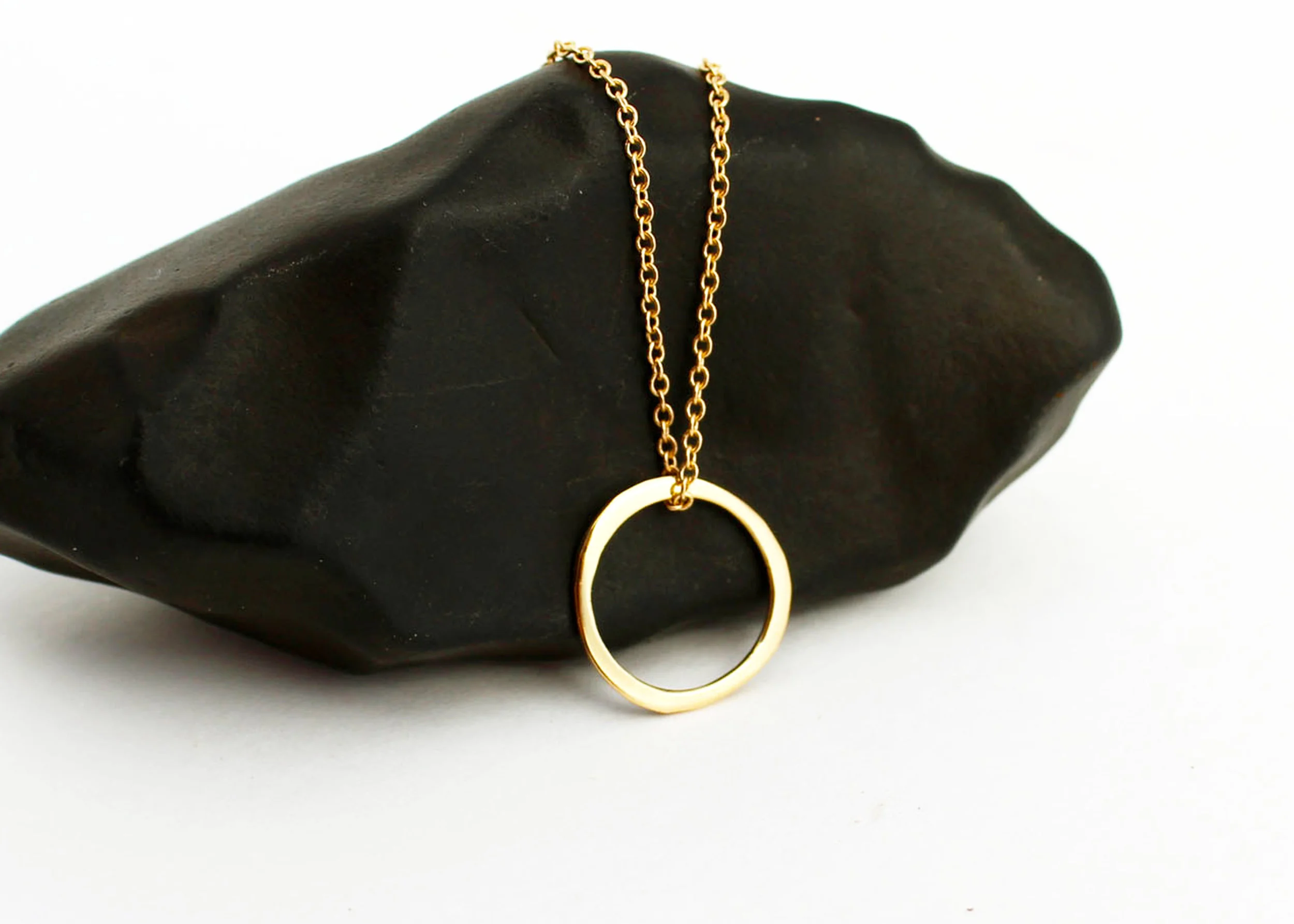 14k Solid Gold Circle Pendant Necklace