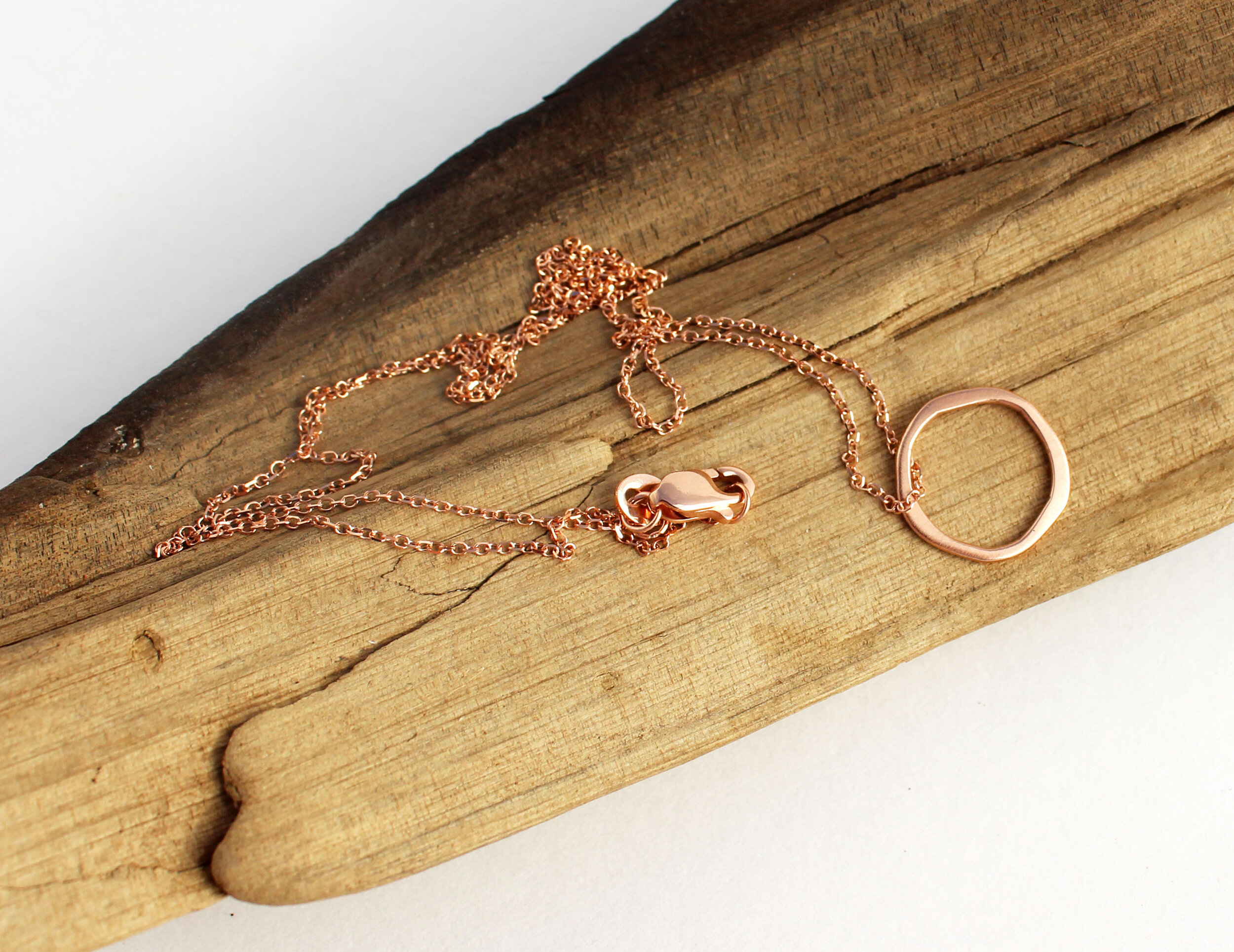 rose gold circle necklace12.jpg