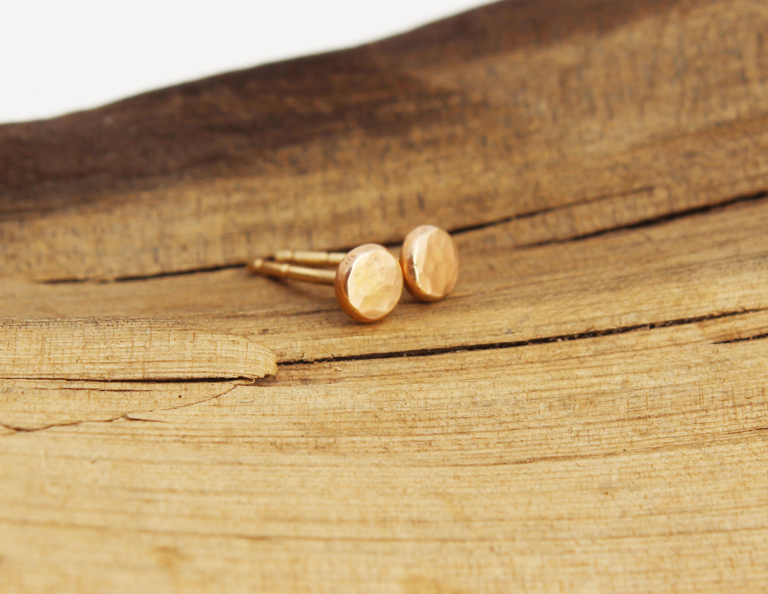 tiny gold studs7.jpg